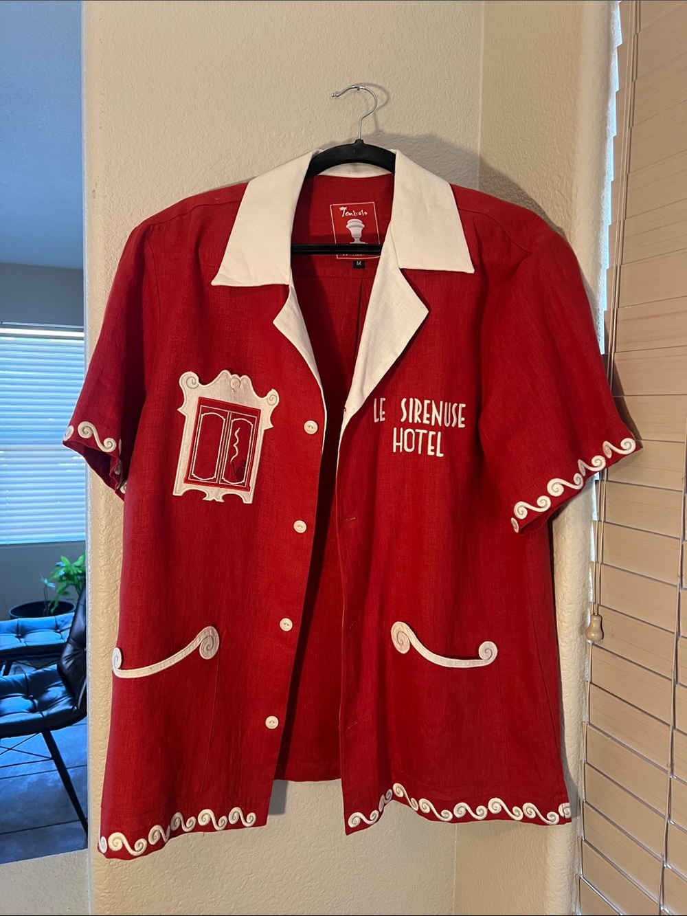 Le Sirenuse Hotel Red Short-Sleeve Resort Button-Down Shirt